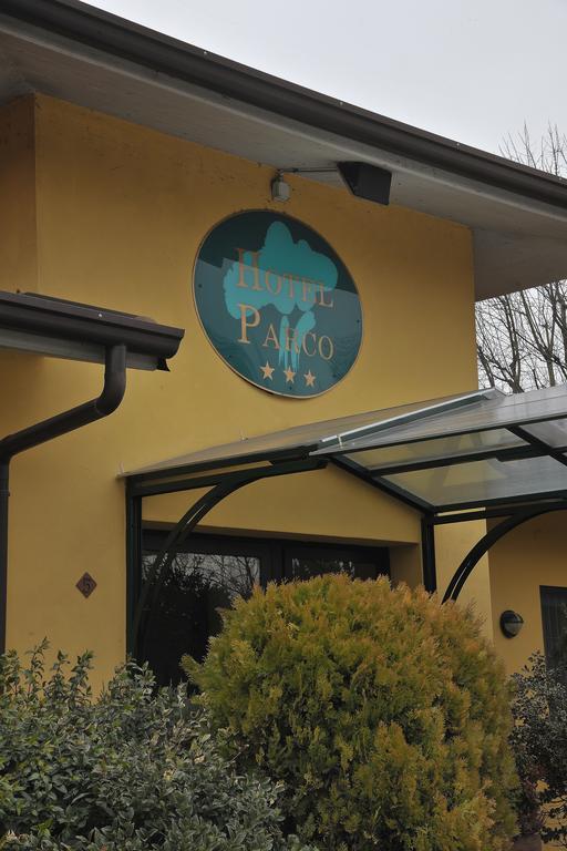 Hotel Parco Castelvetro Piacentino Екстер'єр фото